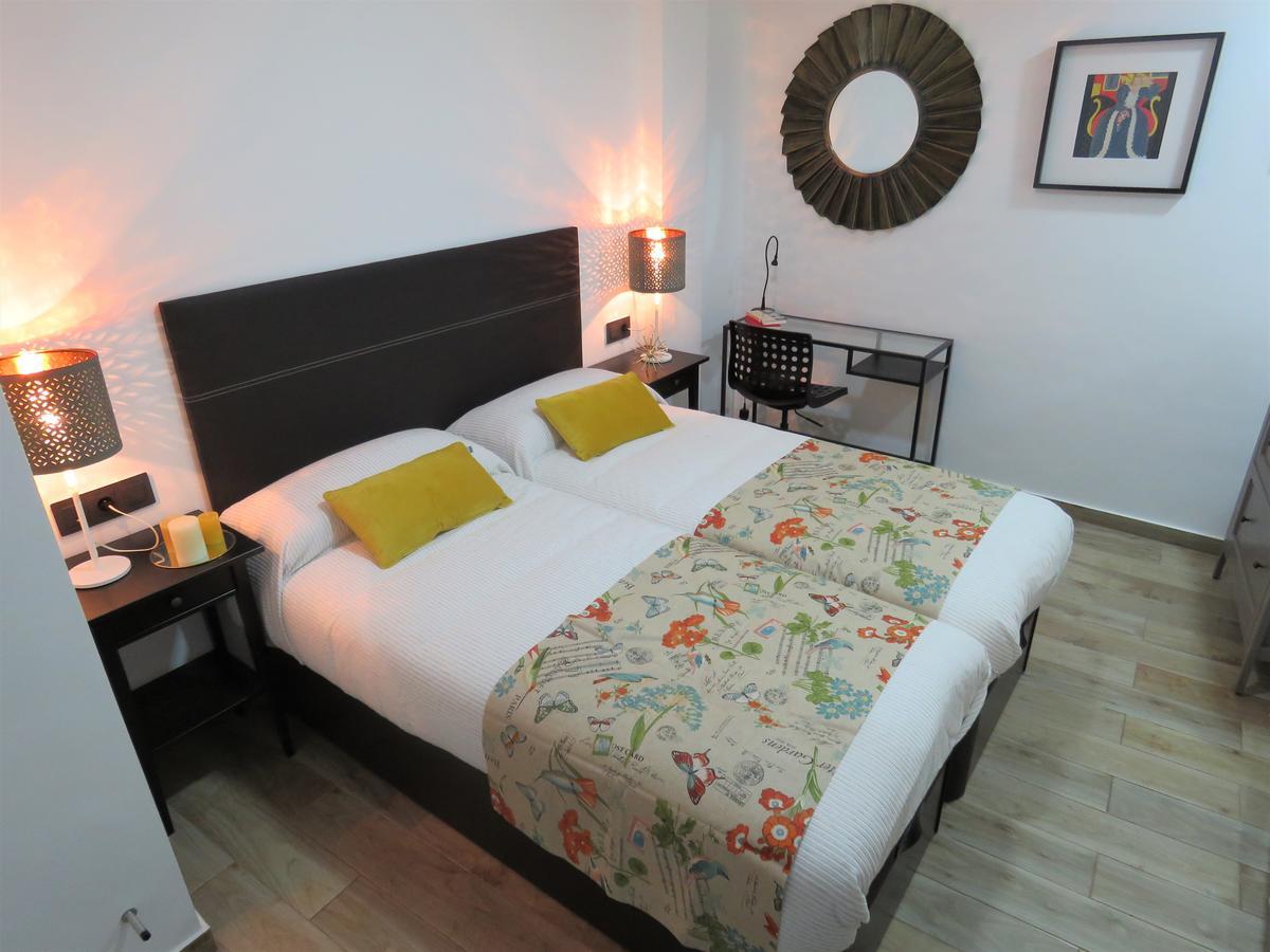 Living Sevilla Apartments Hercules Zewnętrze zdjęcie