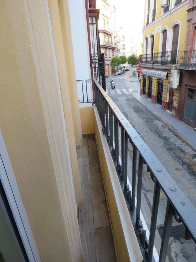 Living Sevilla Apartments Hercules Zewnętrze zdjęcie