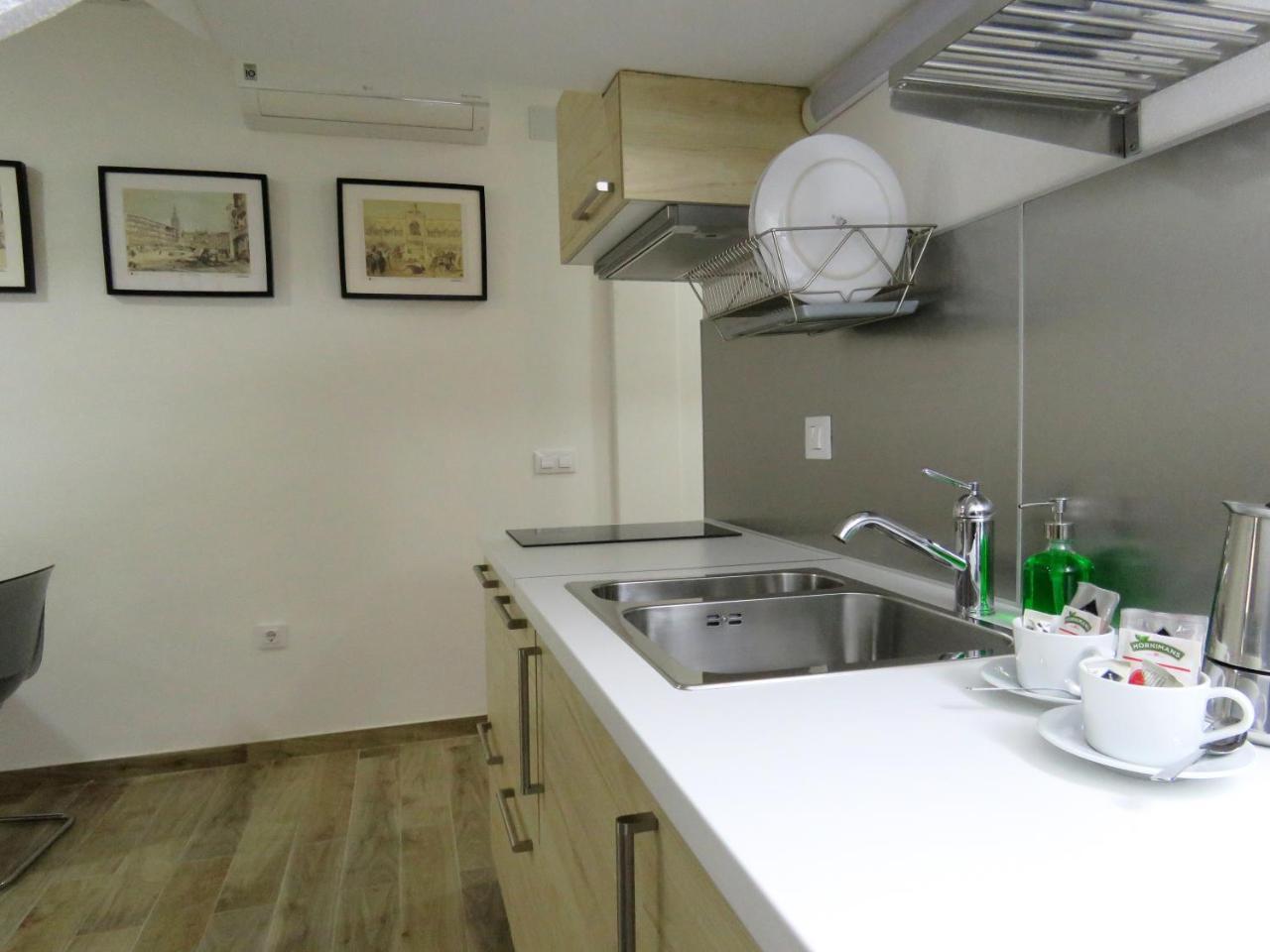 Living Sevilla Apartments Hercules Zewnętrze zdjęcie